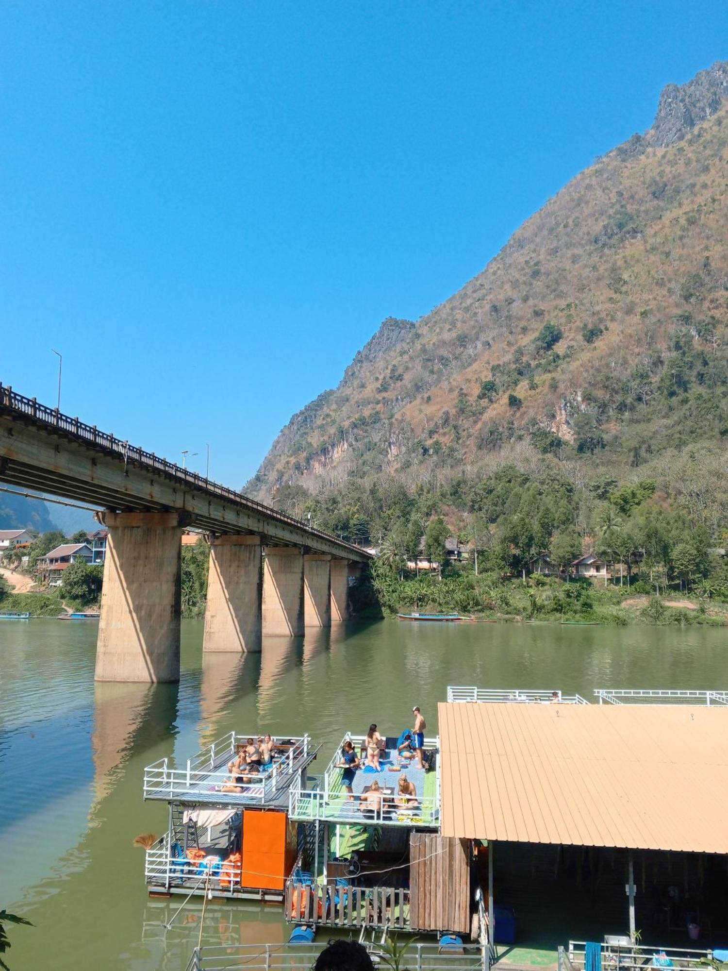 ホテル Cam U View Bungalow Nongkhiaw エクステリア 写真