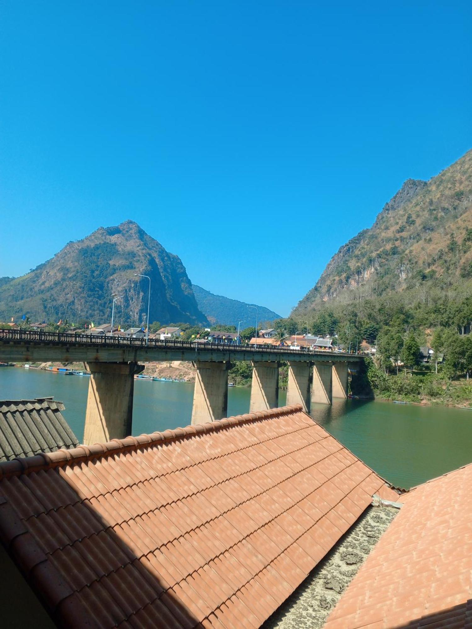 ホテル Cam U View Bungalow Nongkhiaw エクステリア 写真