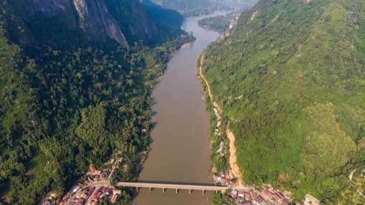 ホテル Cam U View Bungalow Nongkhiaw エクステリア 写真